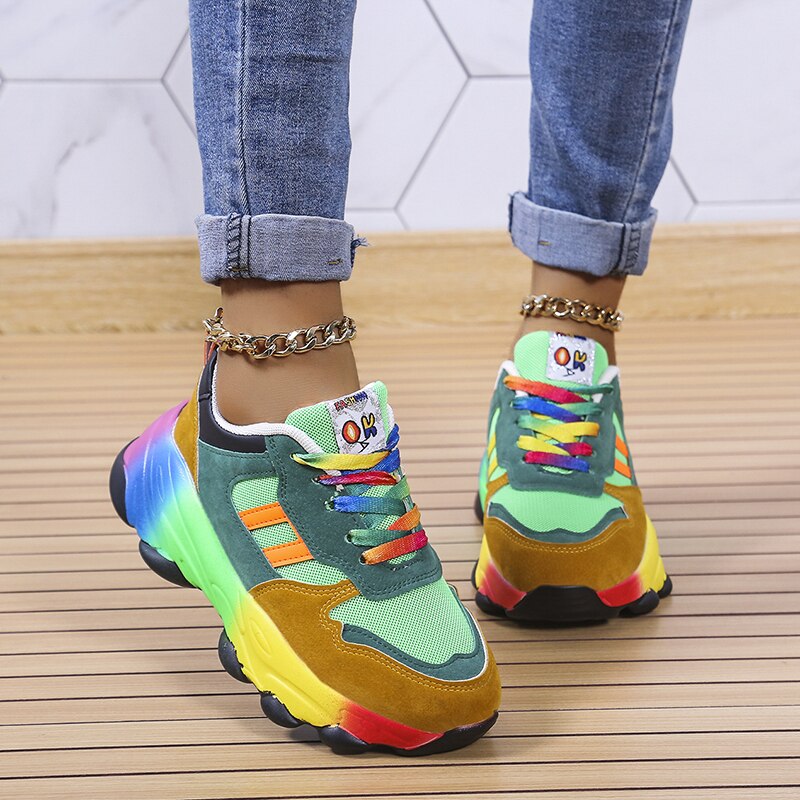 Azura - SwiftStep Bequeme Regenbogen Turnschuhe