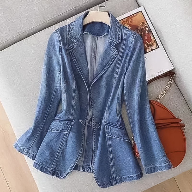 Kyan's Denim Eleganz - Schicker Taillierter Blazer